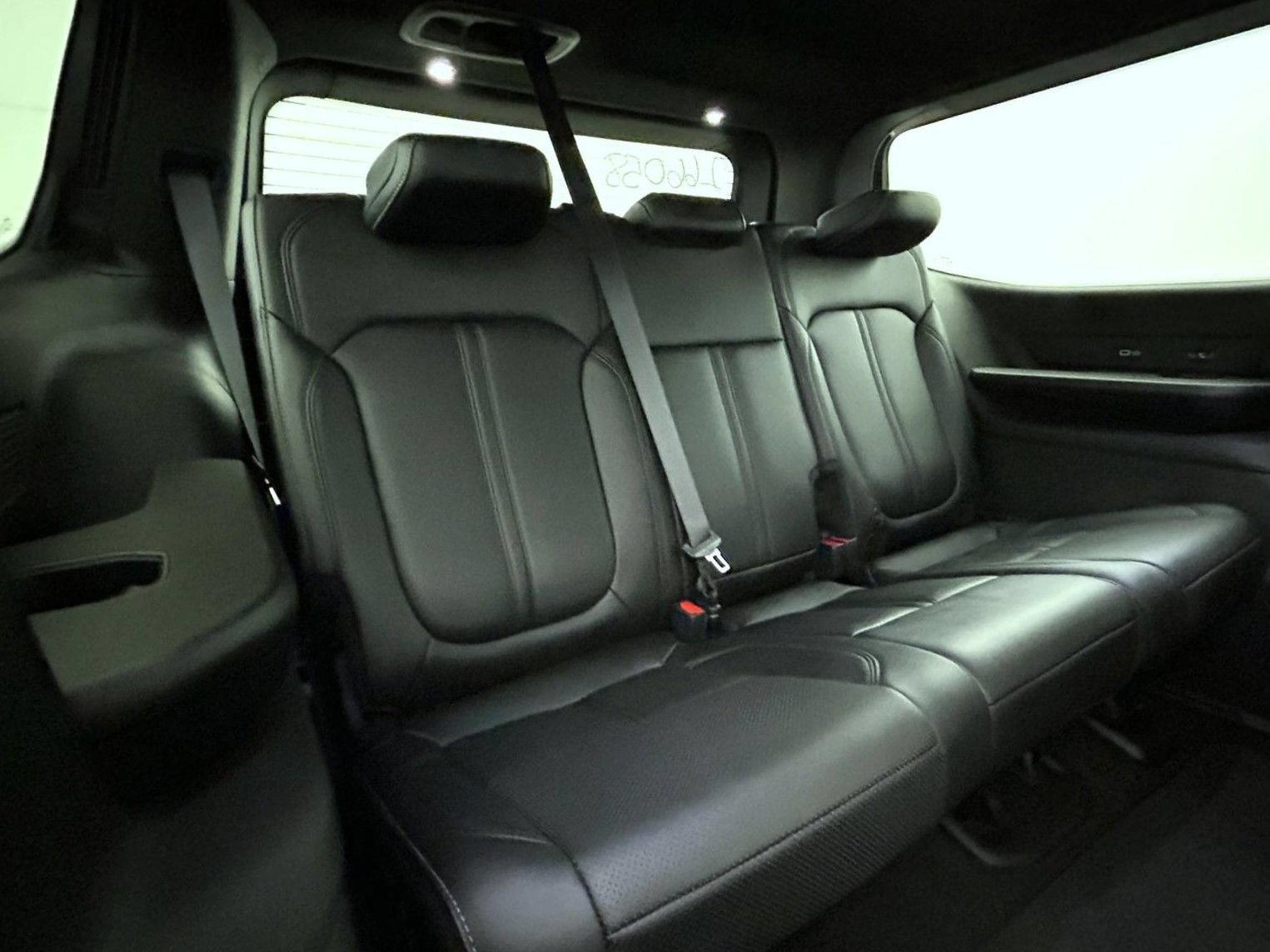 New 2026 Jeep Grand Wagoneer Limited AWD/4WD image 20