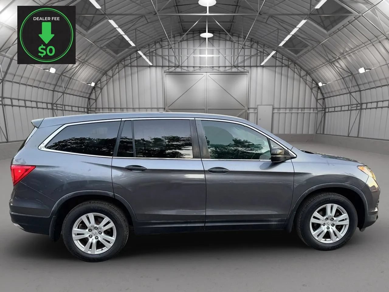 Used 2016 Honda Pilot LX image 6