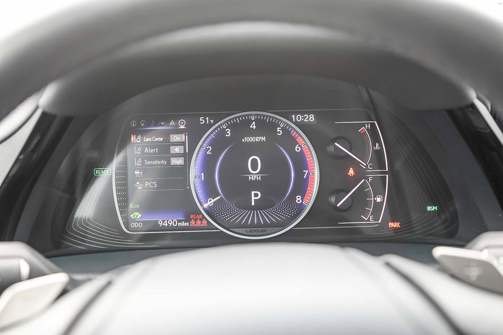 Certified 2025 Lexus ES 300h w/ Premium Package image 22