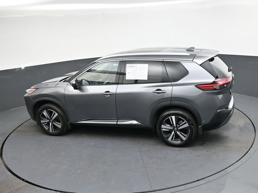 Used 2023 Nissan Rogue SL w/ SL Premium Package image 30
