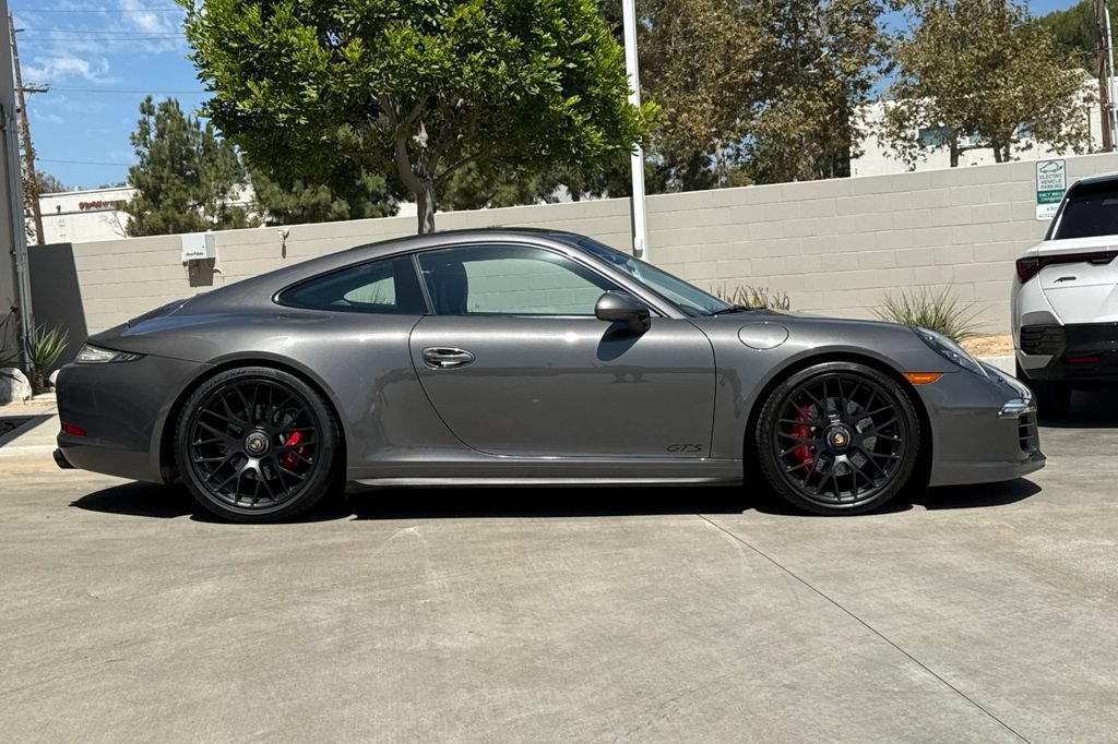 Used 2016 Porsche 911 Carrera GTS RWD image 6