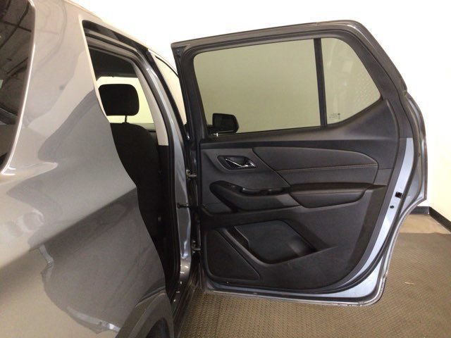 Used 2020 Chevrolet Traverse LS AWD/4WD image 8