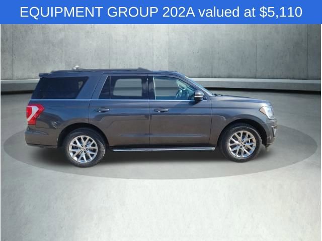 Used 2020 Ford Expedition XLT w/ Equipment Group 202A image 4
