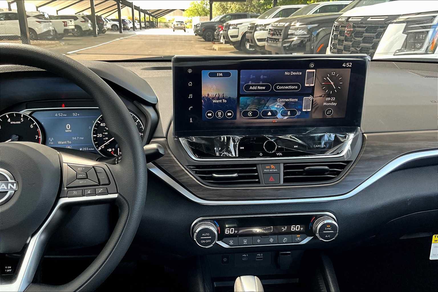 New 2025 Nissan Altima 2.5 SV w/ SV Special Edition Package image 6