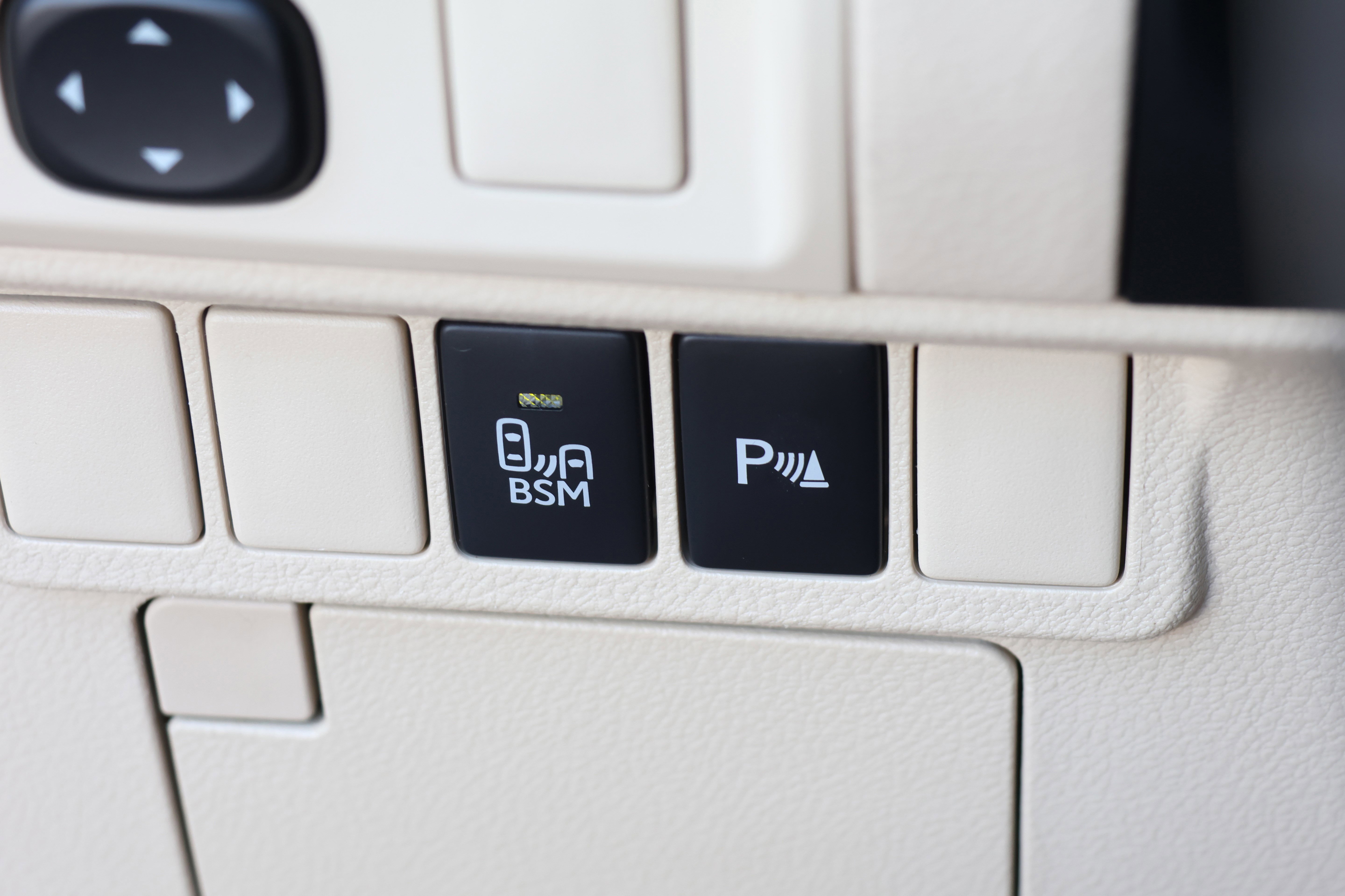 Used 2014 Lexus ES 350 image 16