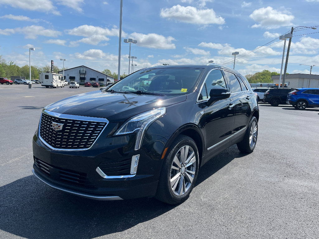 Used 2023 Cadillac XT5 Premium Luxury w/ Platinum Package AWD/4WD image 3