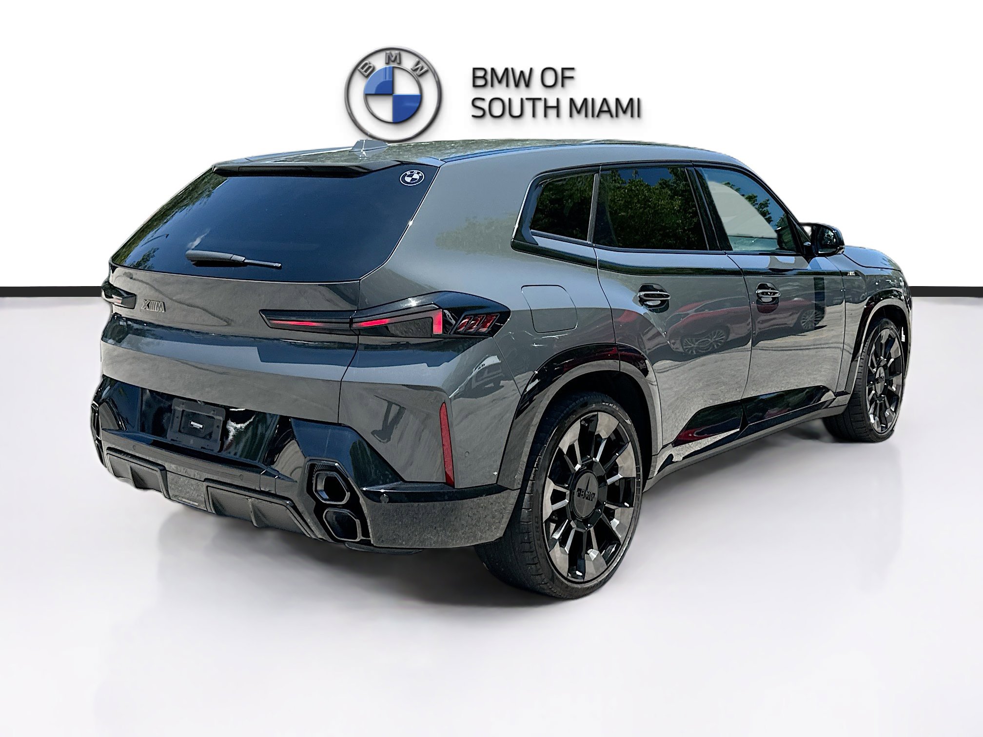Used 2023 BMW XM AWD/4WD image 7