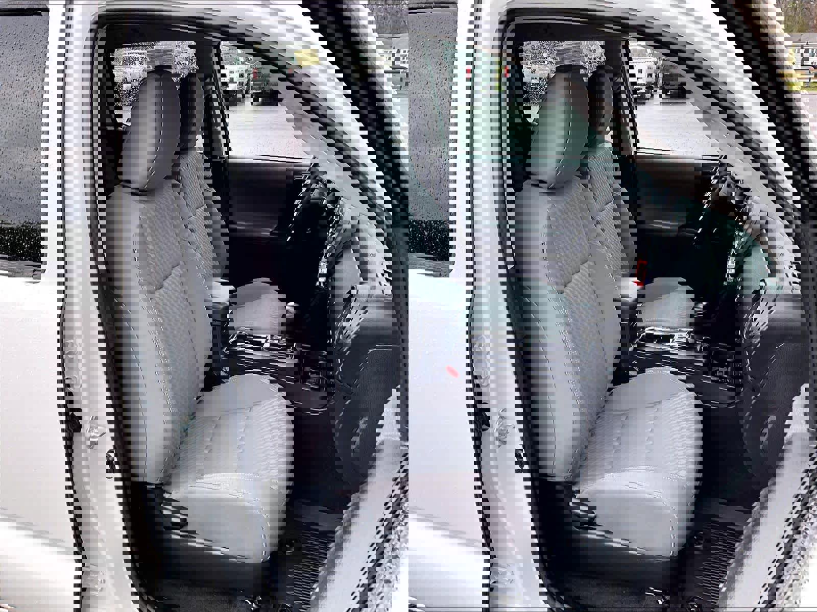 Used 2023 Toyota Tacoma SR image 11