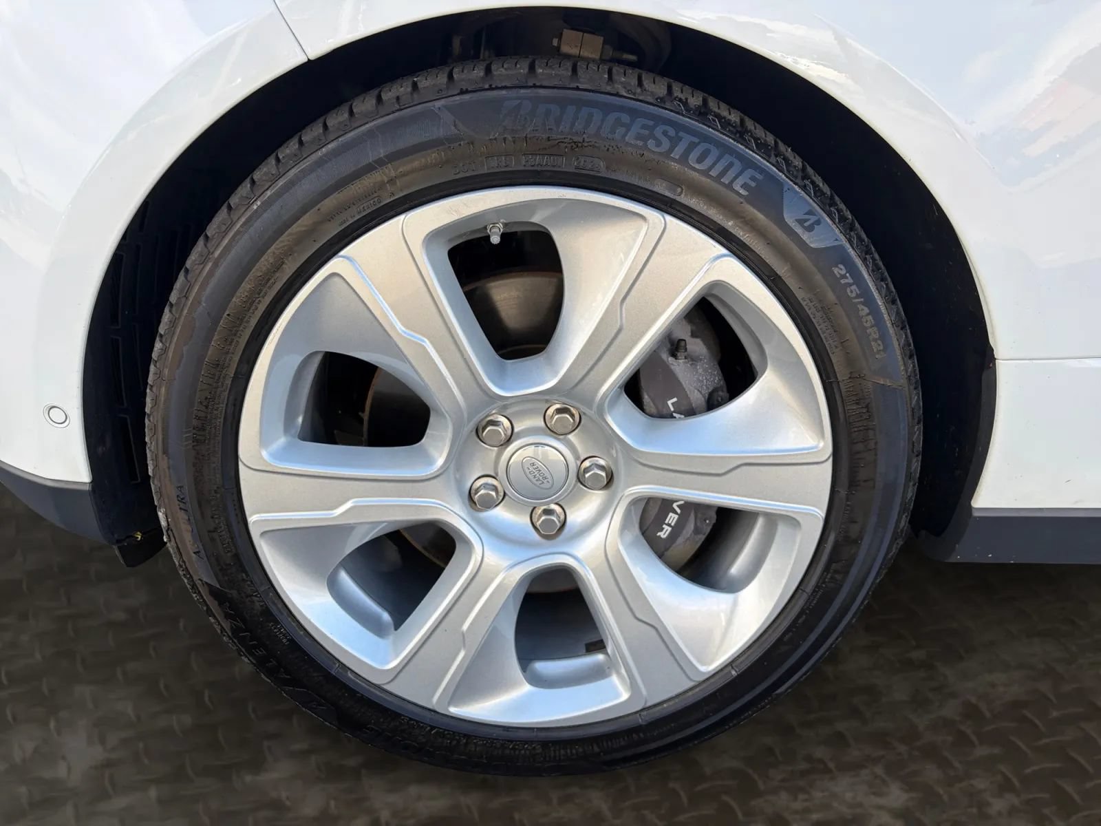 Used 2018 Land Rover Range Rover Supercharged AWD/4WD image 43
