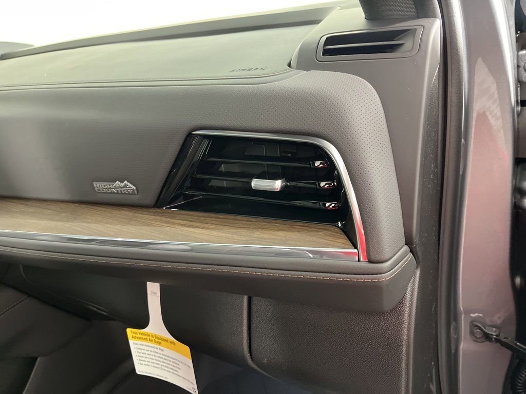 New 2026 Chevrolet Tahoe High Country image 10