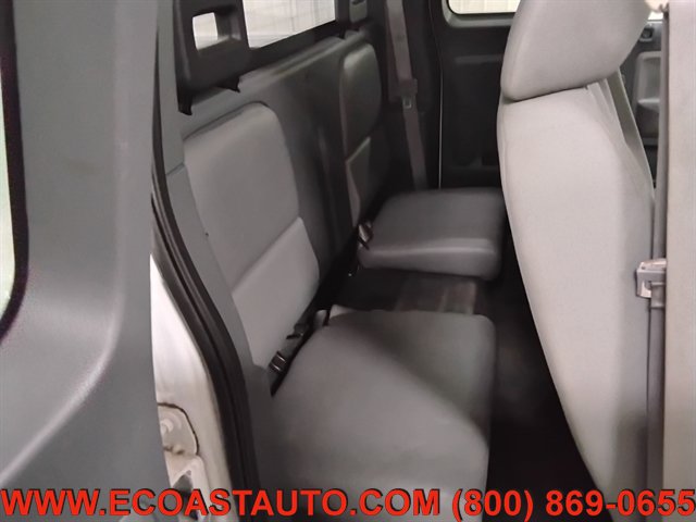 Used 2006 Dodge Dakota SLT w/ Trailer Tow Group AWD/4WD image 12