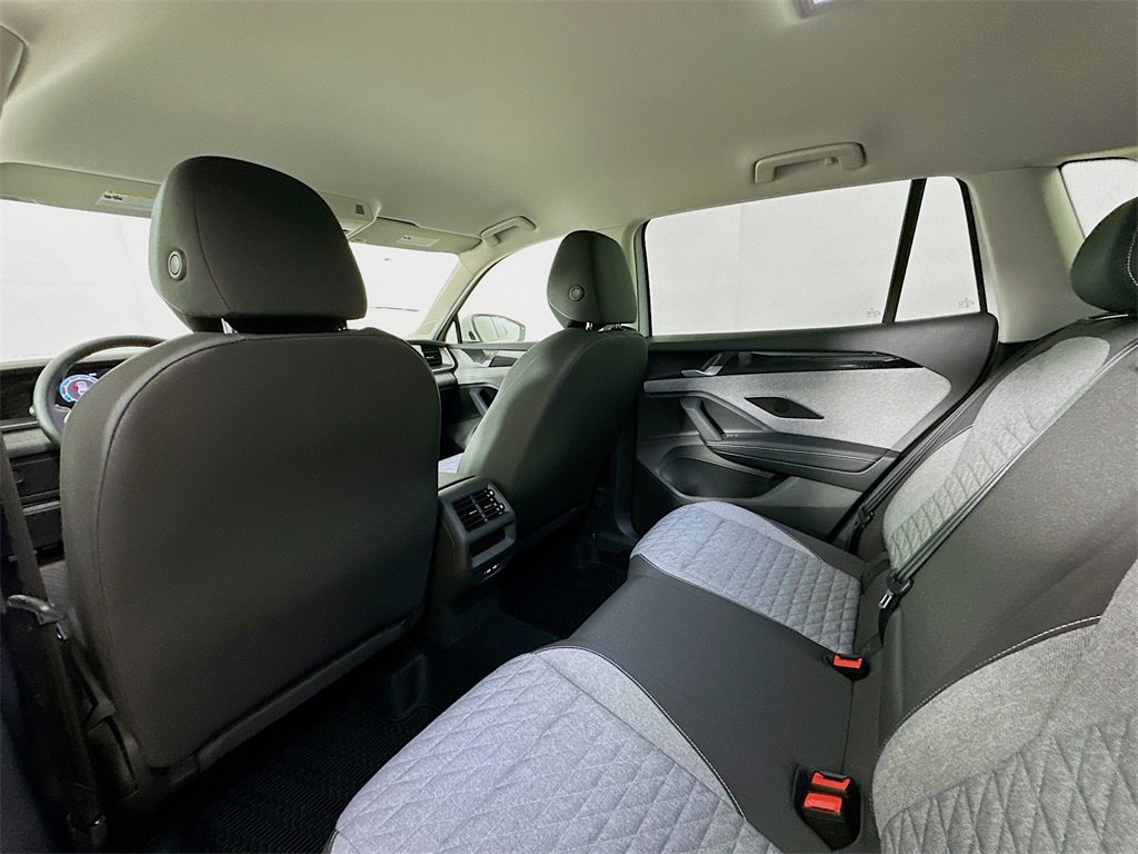 New 2025 Volkswagen Tiguan S image 4