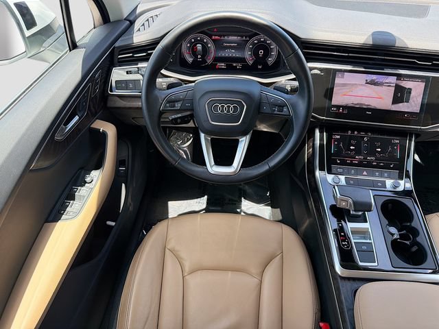 Used 2025 Audi Q7 2.0T Premium w/ Convenience Package AWD/4WD image 17