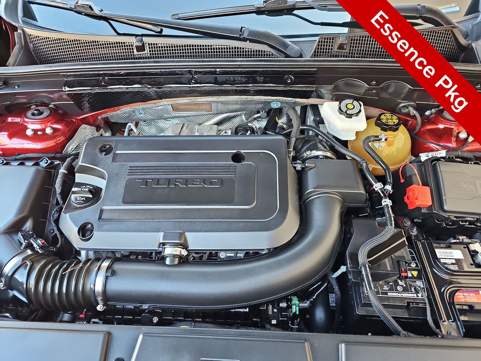 Used 2021 Buick Envision Essence w/ Technology Package I FWD image 13