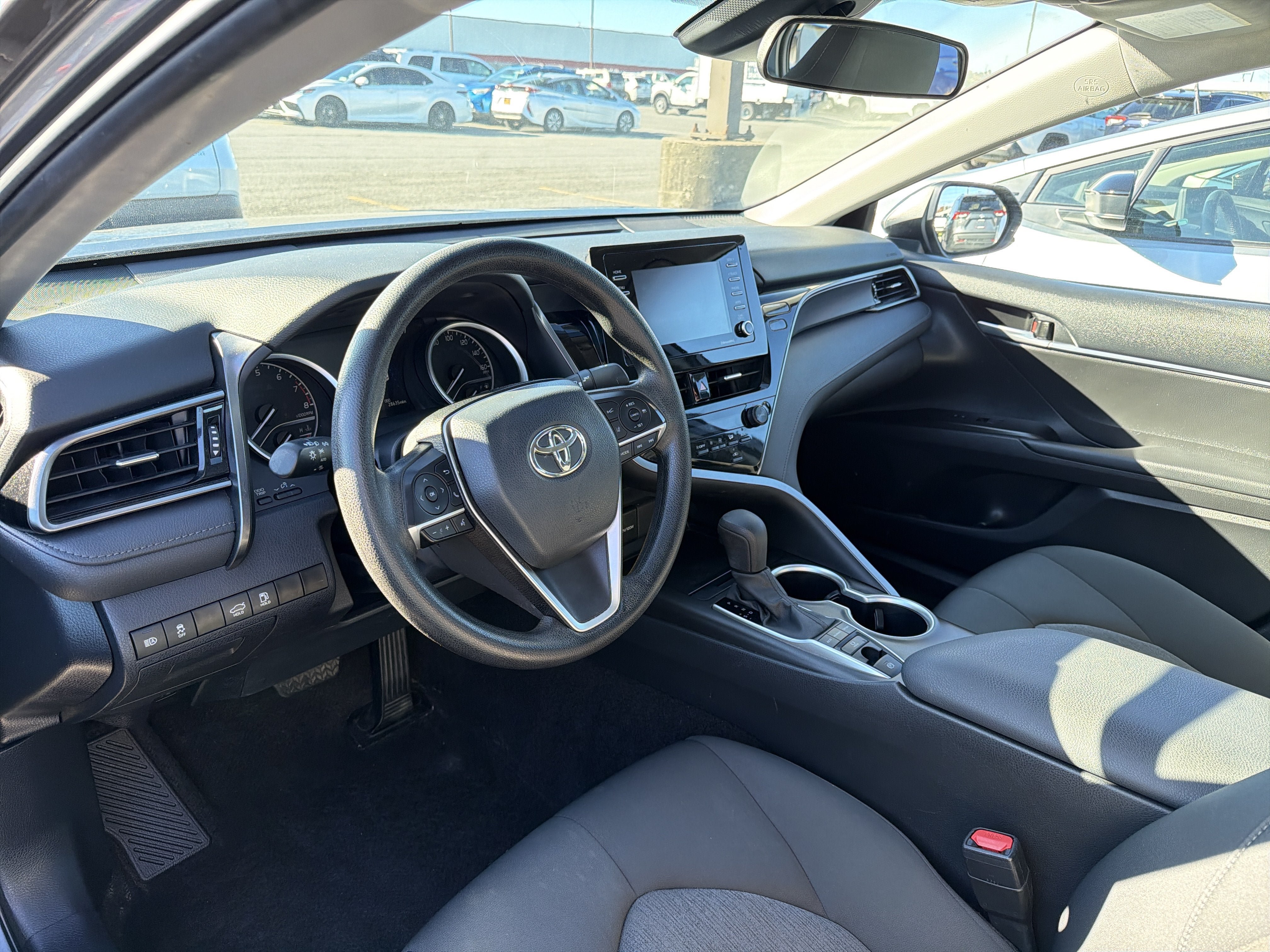Used 2024 Toyota Camry LE AWD/4WD image 8