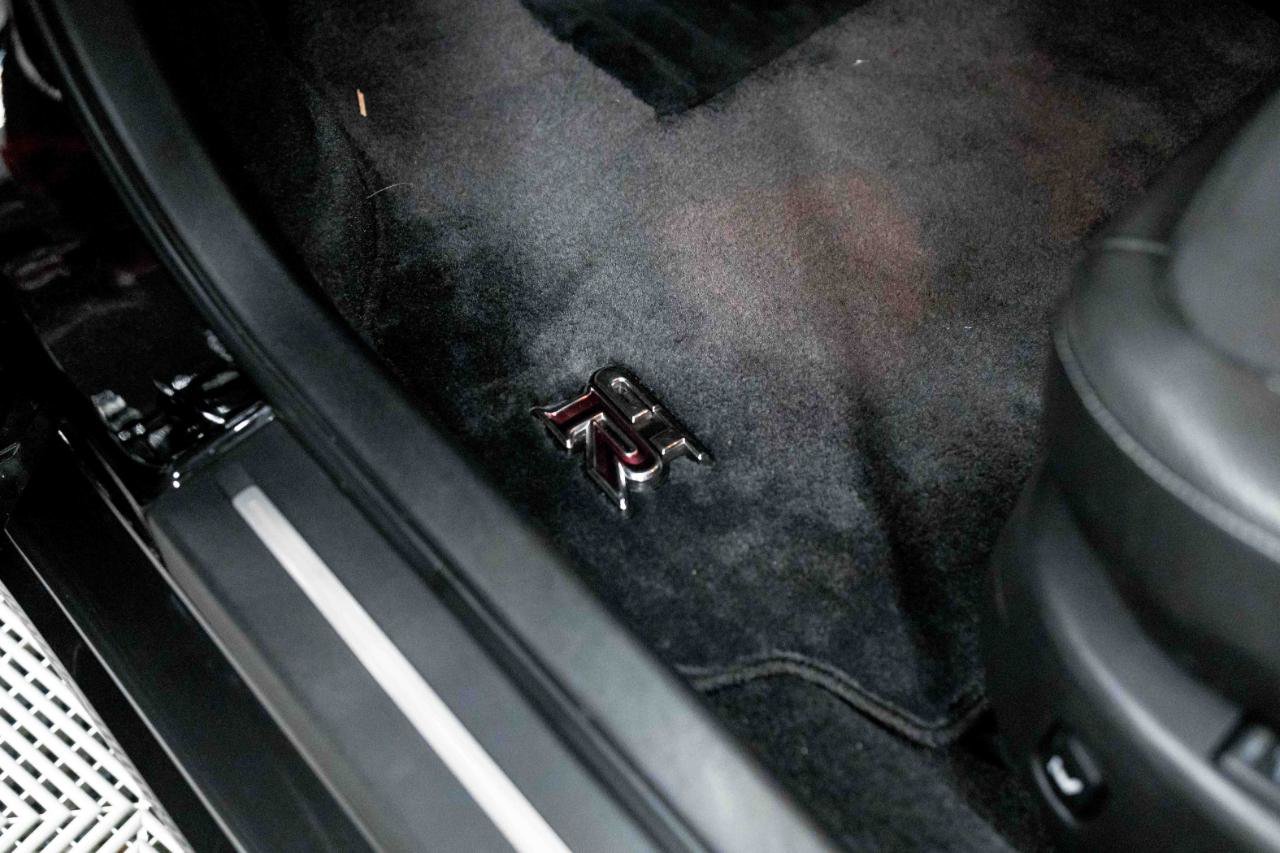 Used 2015 Nissan GT-R Premium AWD/4WD image 37