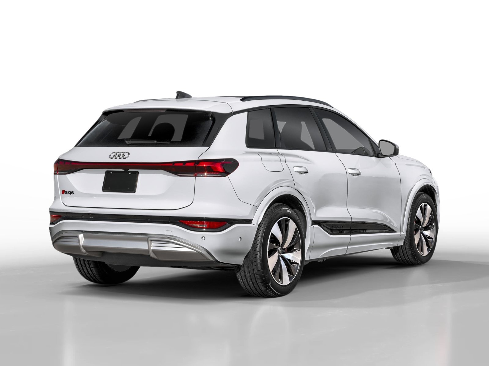 New 2027 Audi SQ6 e-tron Prestige AWD/4WD image 2
