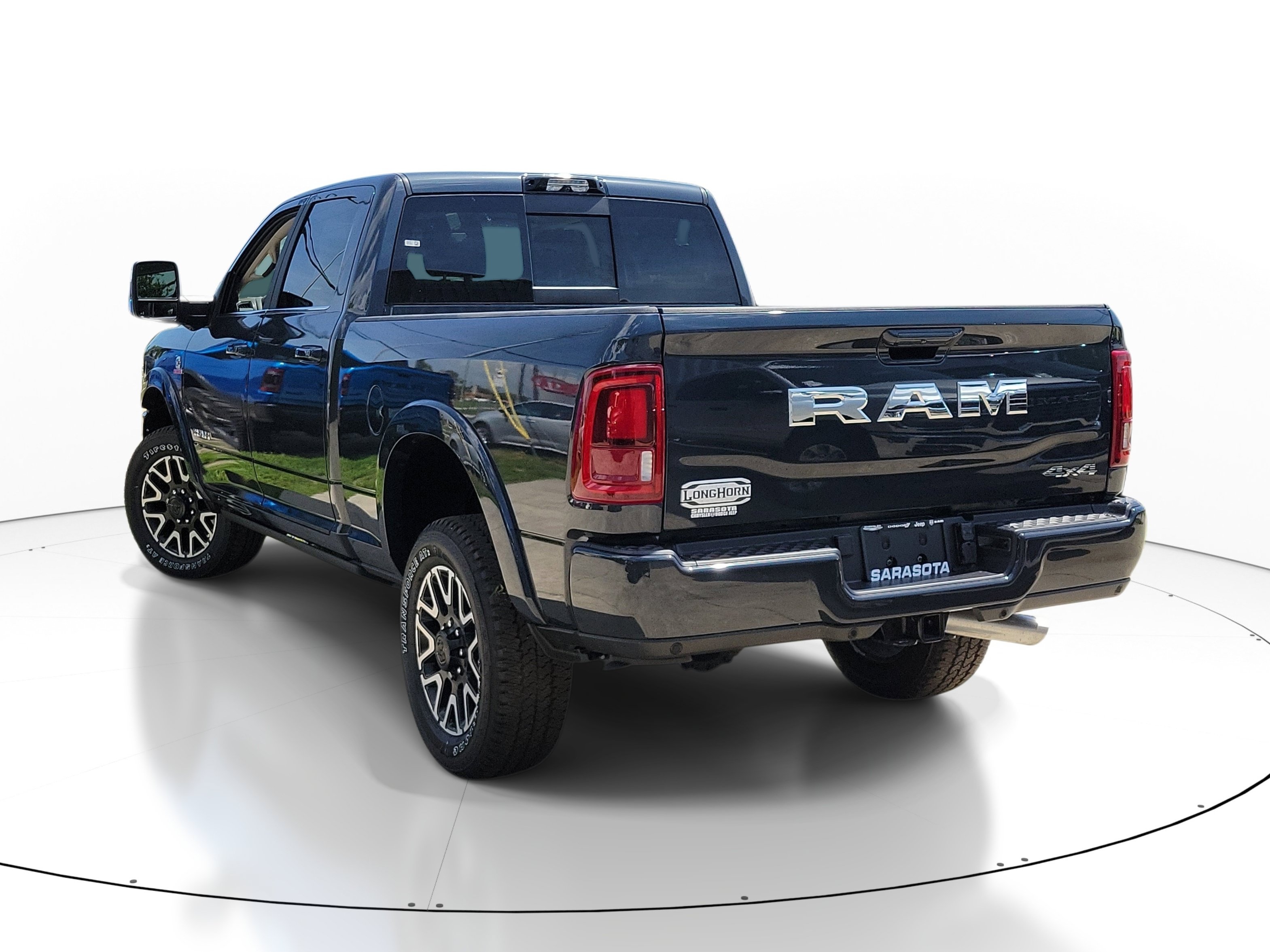 New 2026 RAM 2500 Limited AWD/4WD image 4