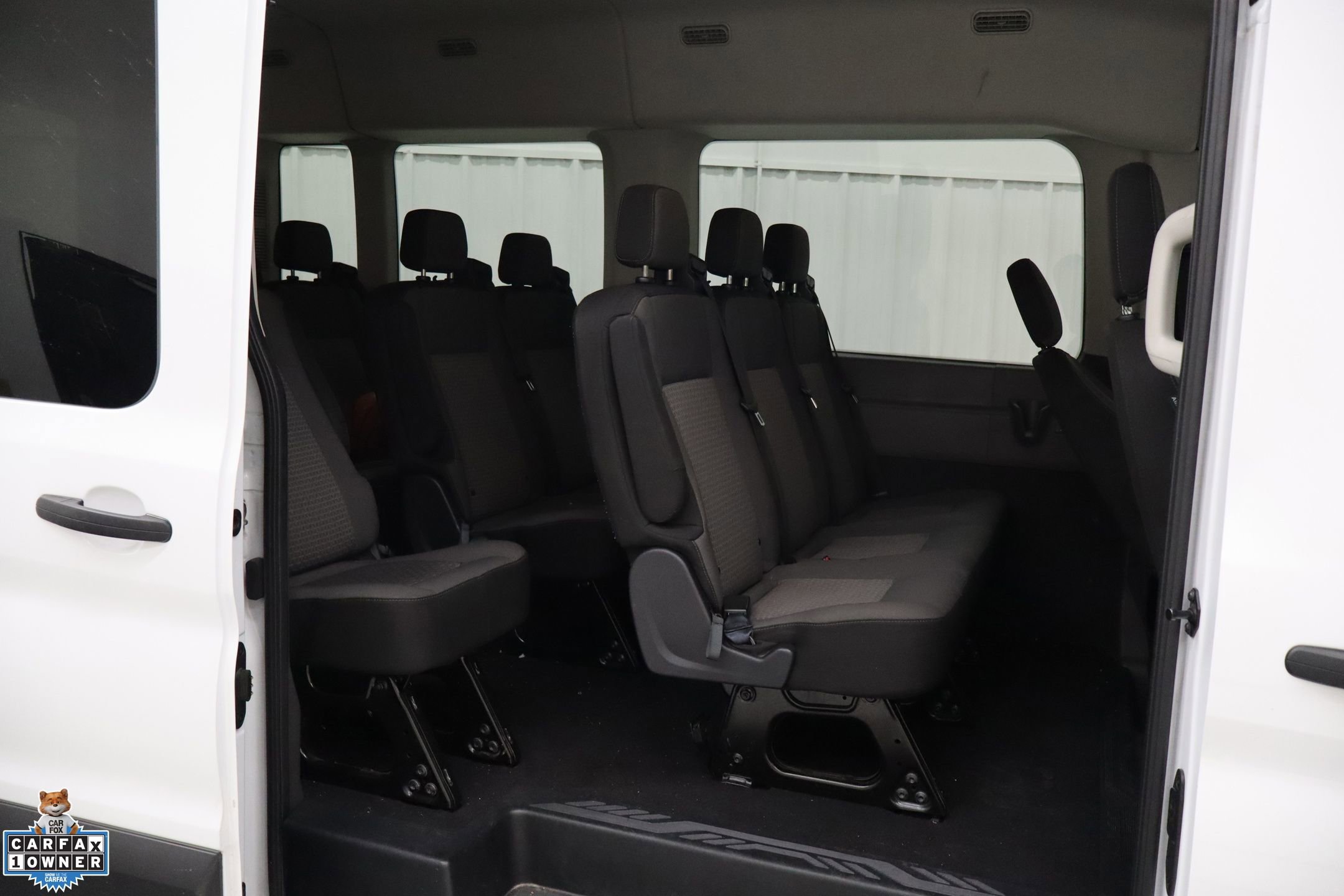 Used 2024 Ford Transit 350 XLT image 27