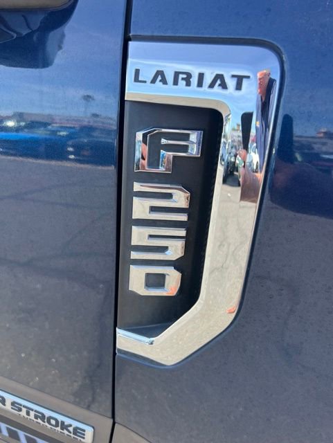 Used 2018 Ford F250 Lariat w/ Lariat Ultimate Package RWD image 6