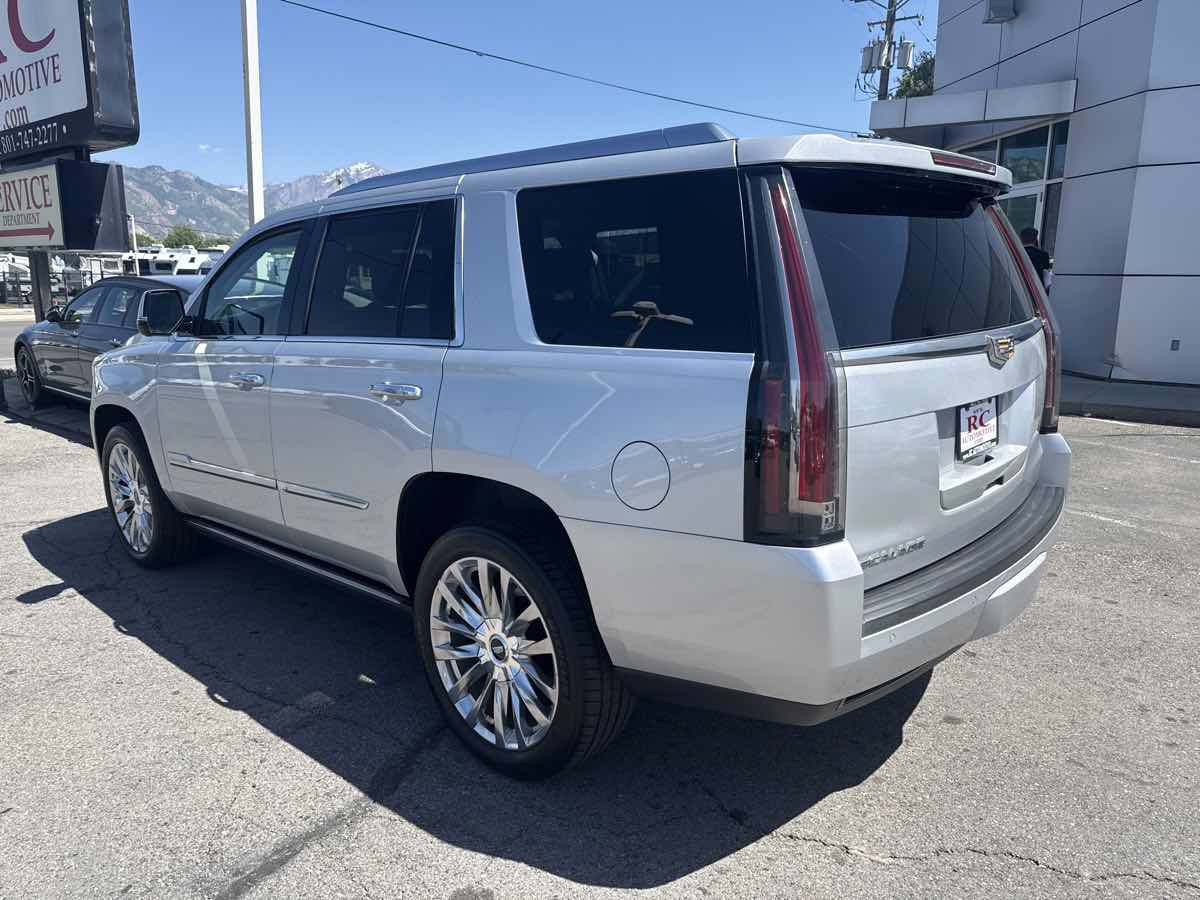 Used 2015 Cadillac Escalade Premium AWD/4WD image 7