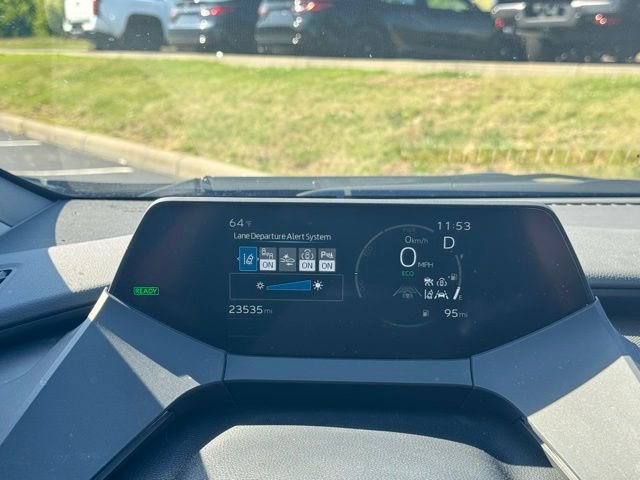 Used 2025 Toyota Prius XLE image 21