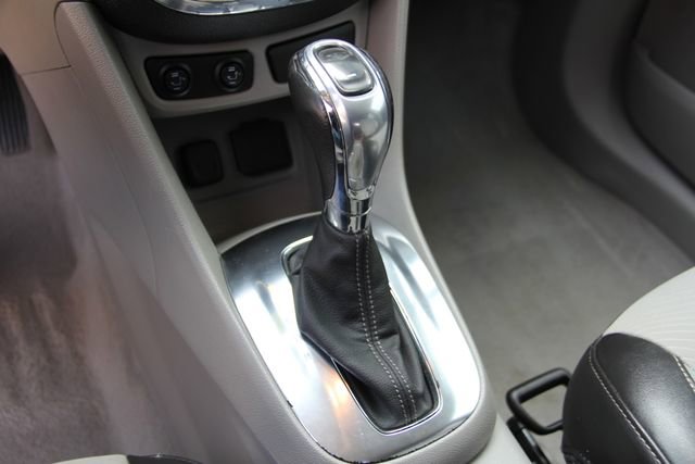 Used 2013 Buick Encore AWD image 26