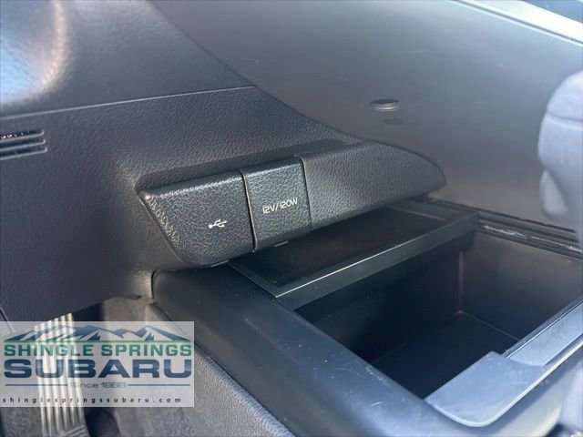 Used 2020 Toyota Camry LE FWD image 35