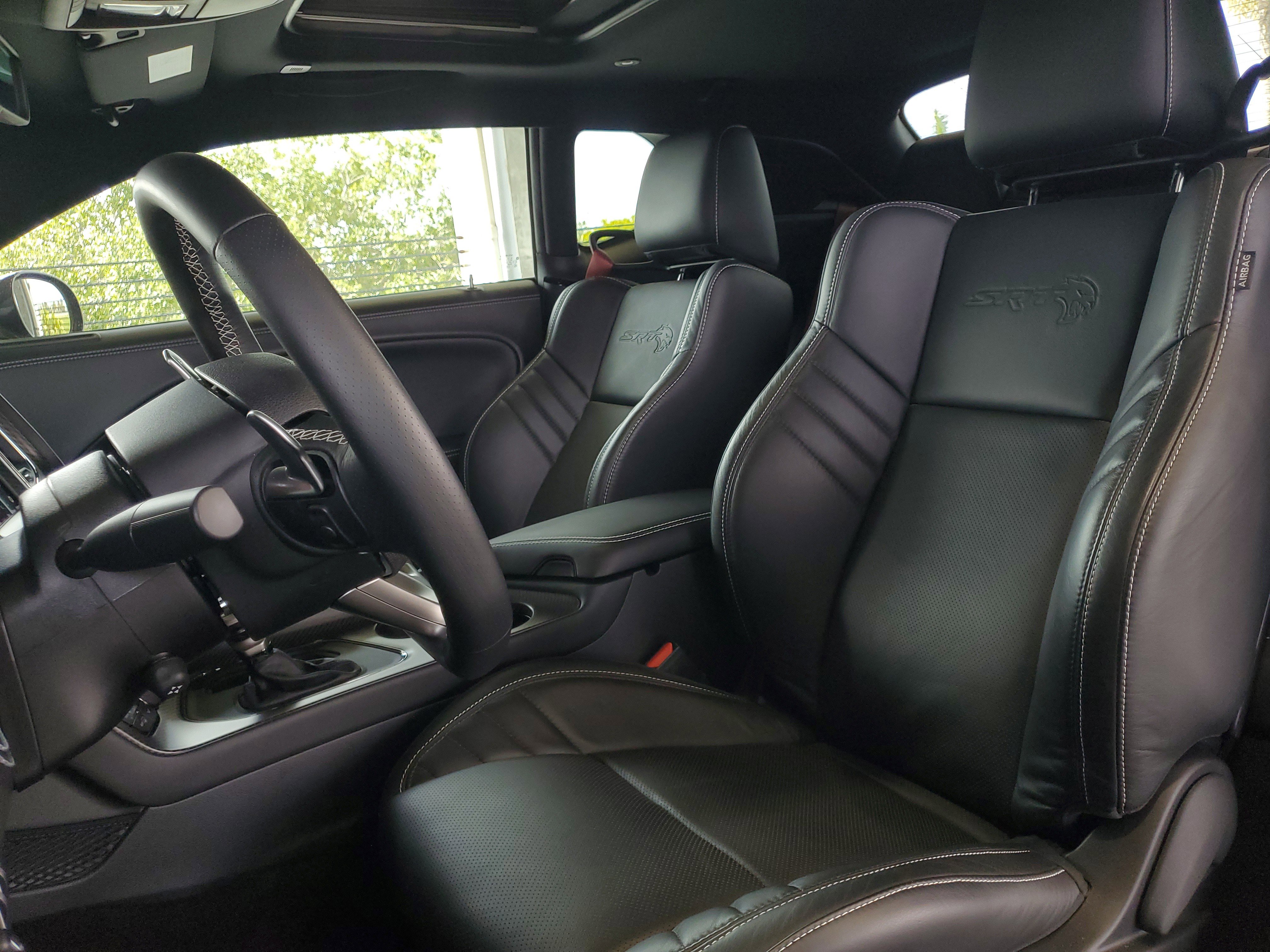 Used 2023 Dodge Challenger SRT Hellcat w/ Driver Convenience Group RWD image 18