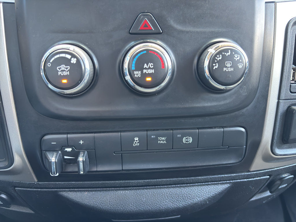 Used 2018 RAM 3500 Lone Star AWD/4WD image 16