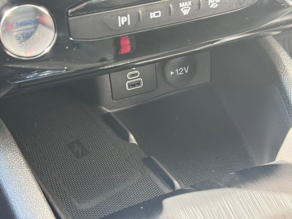 Used 2026 Ford Escape Platinum w/ Premium Technology Package image 44