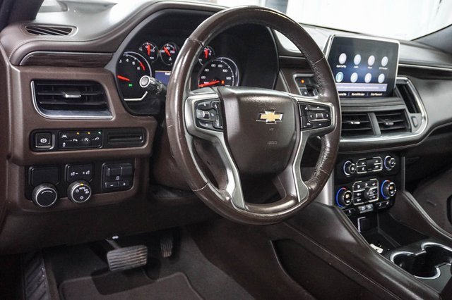 Used 2021 Chevrolet Suburban LT w/ LT Signature Package image 5