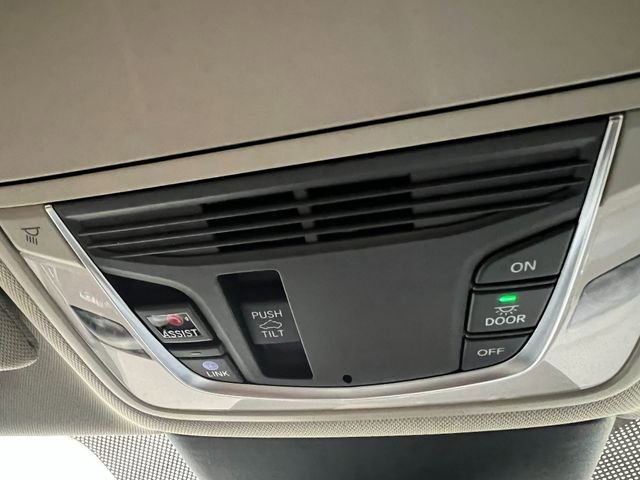 New 2025 Acura TLX w/ Technology Package FWD image 22