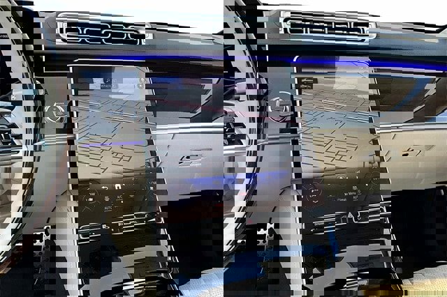 New 2026 Mercedes-Benz S 580 4MATIC Sedan image 10