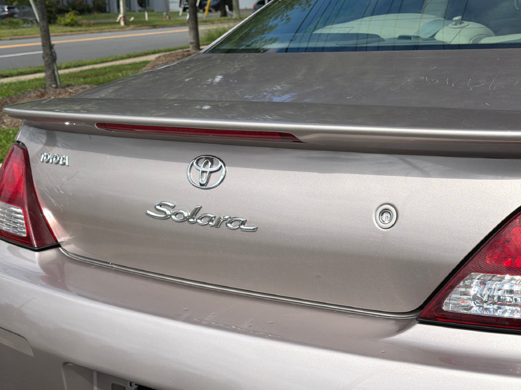 Used 1999 Toyota Solara SLE w/ Sport Pkg FWD image 5