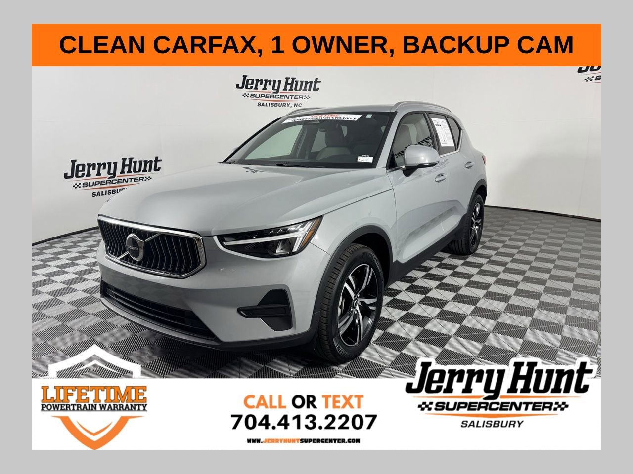 Used 2024 Volvo XC40 B5 Core