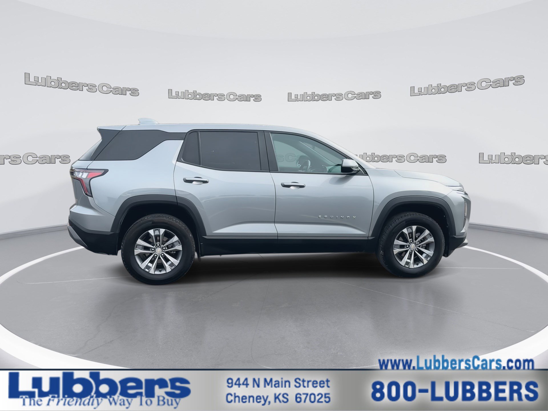 Used 2025 Chevrolet Equinox LT AWD/4WD image 9