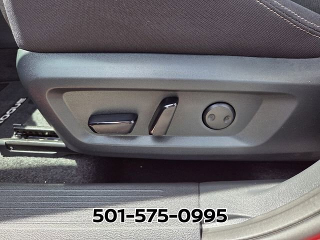 Used 2026 Nissan Rogue SV w/ Cold Weather Package FWD image 18