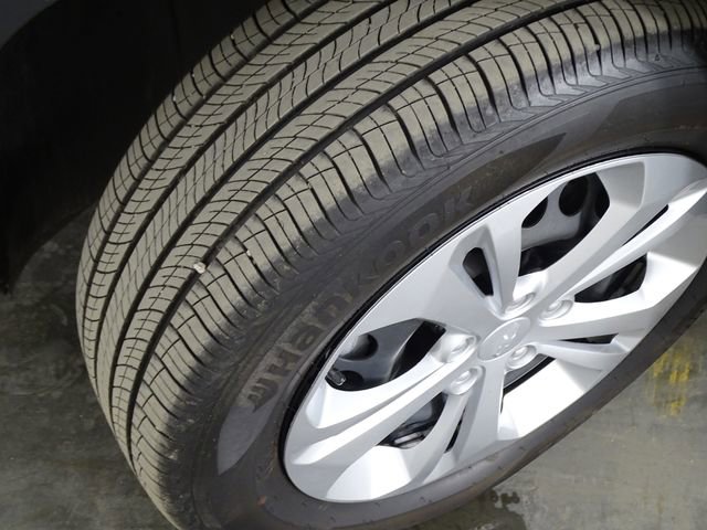 Used 2024 Chevrolet Trax LS image 38