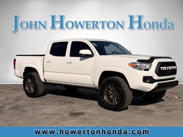 Used 2022 Toyota Tacoma SR image 1