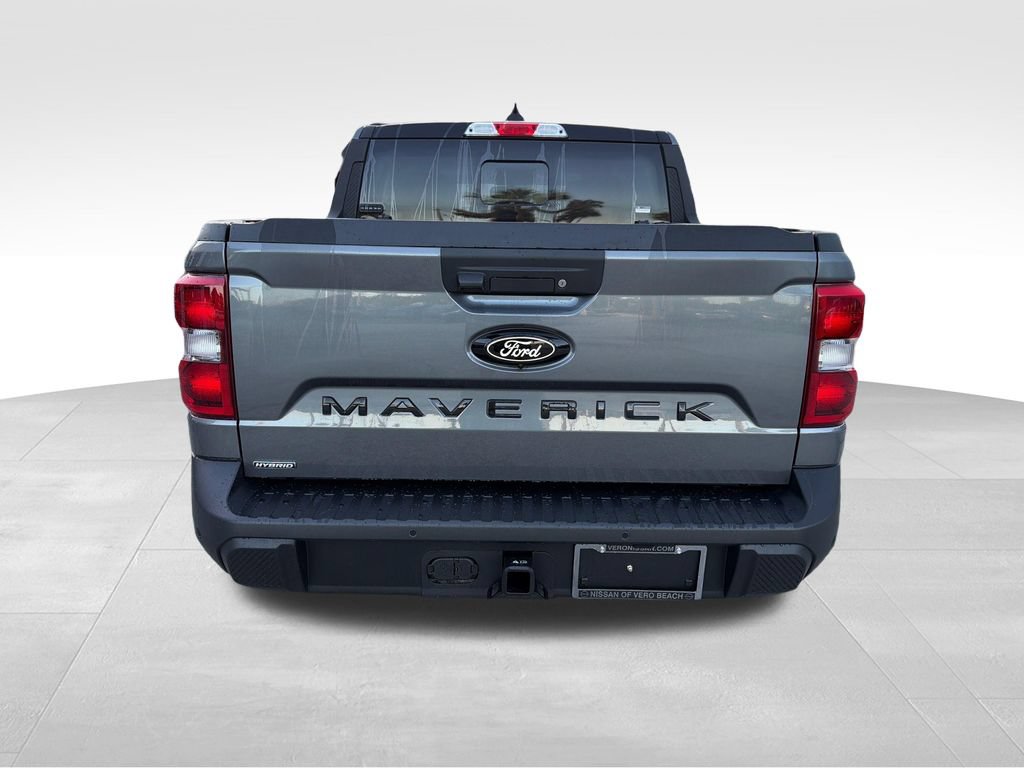 Used 2025 Ford Maverick Lariat w/ Black Appearance Package AWD/4WD image 7