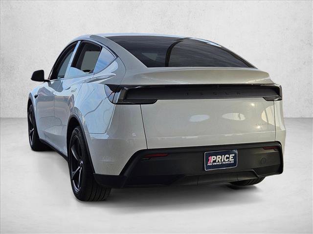 Used 2026 Tesla Model Y Long Range image 7