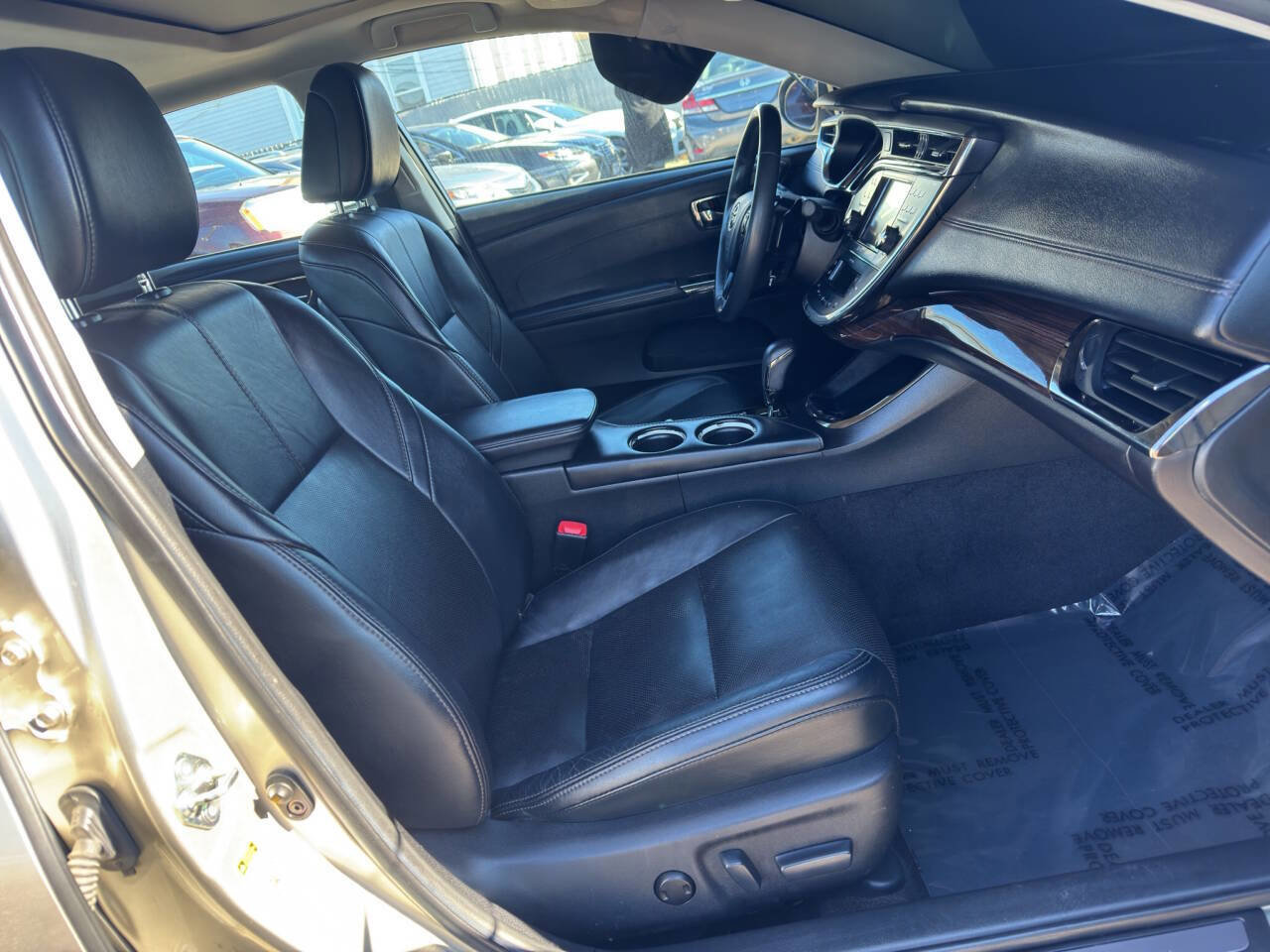 Used 2014 Toyota Avalon XLE Premium image 11