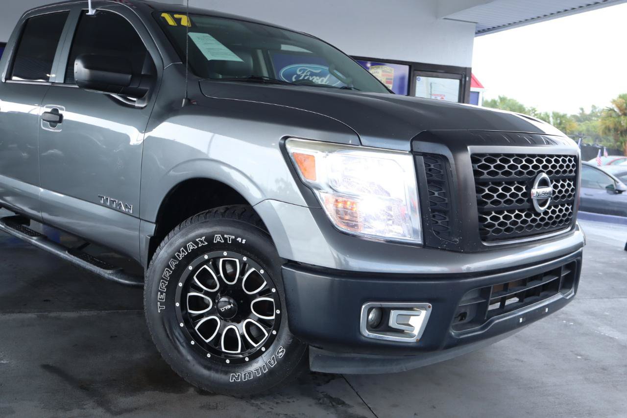 Used 2017 Nissan Titan S AWD/4WD image 2