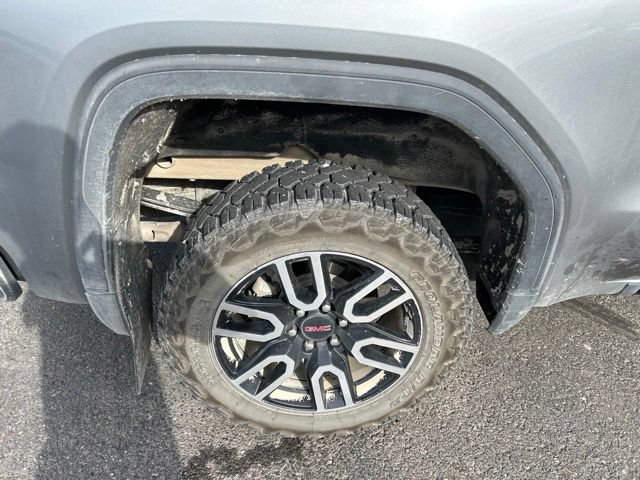 Used 2025 GMC Sierra 1500 AT4 w/ AT4 Preferred Package AWD/4WD image 7