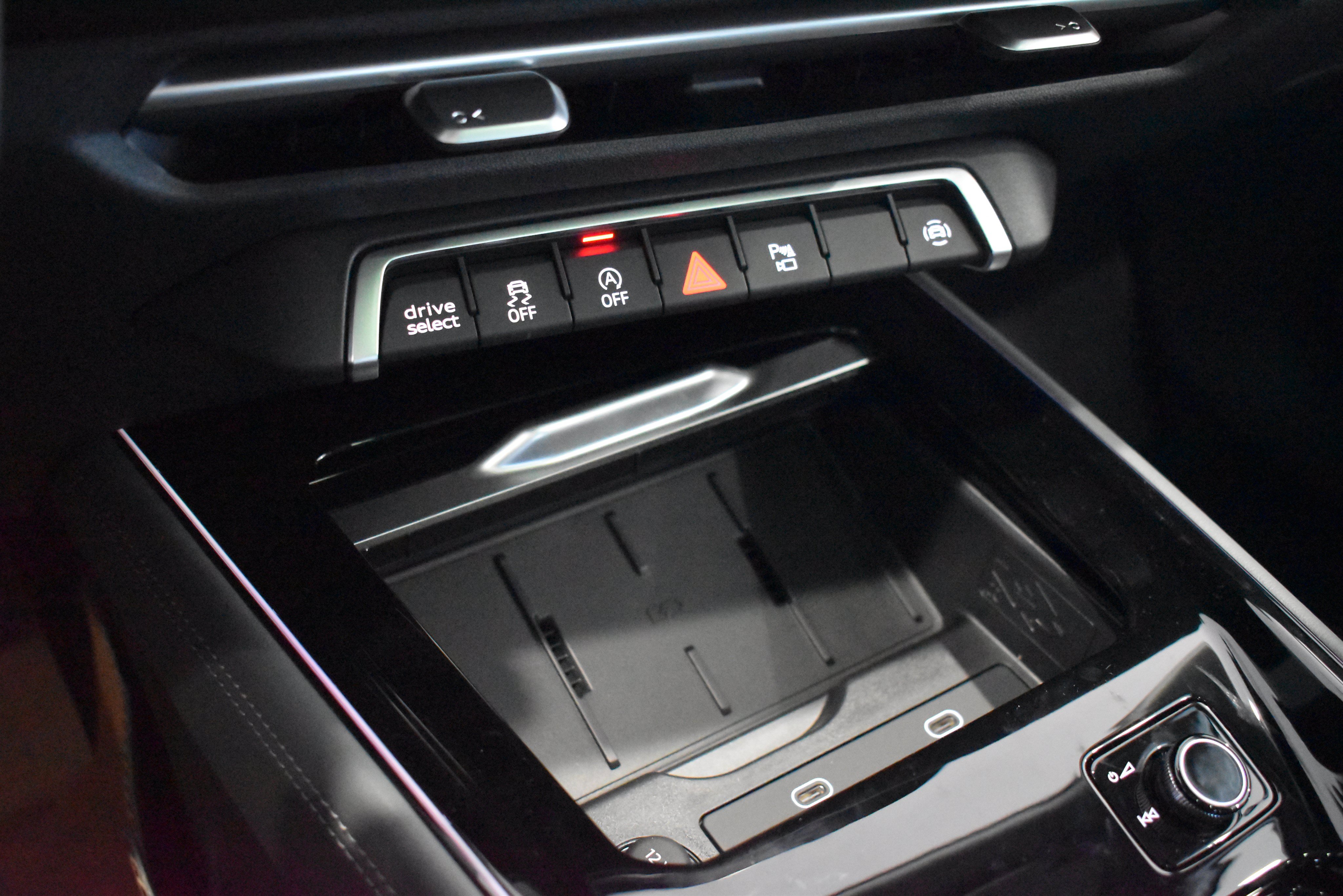 New 2026 Audi Q3 quattro 2.0T AWD/4WD image 14