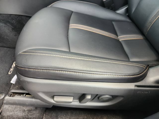 Used 2026 MAZDA CX-90 3.3 Turbo w/ Select Package AWD/4WD image 19