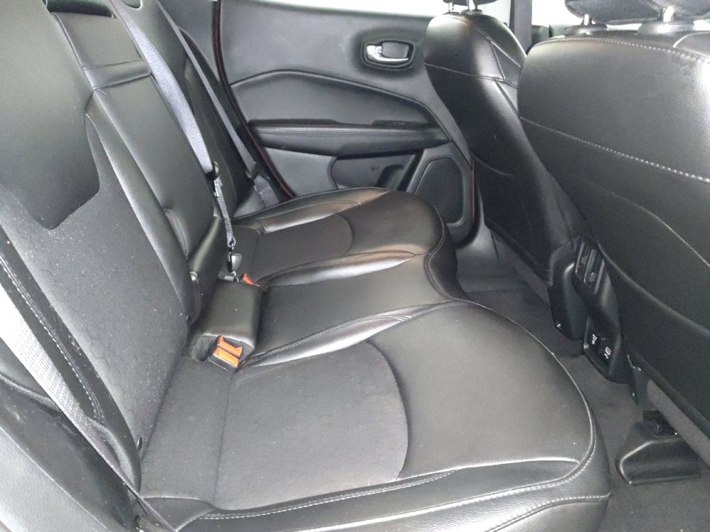 Used 2020 Jeep Compass Altitude image 19