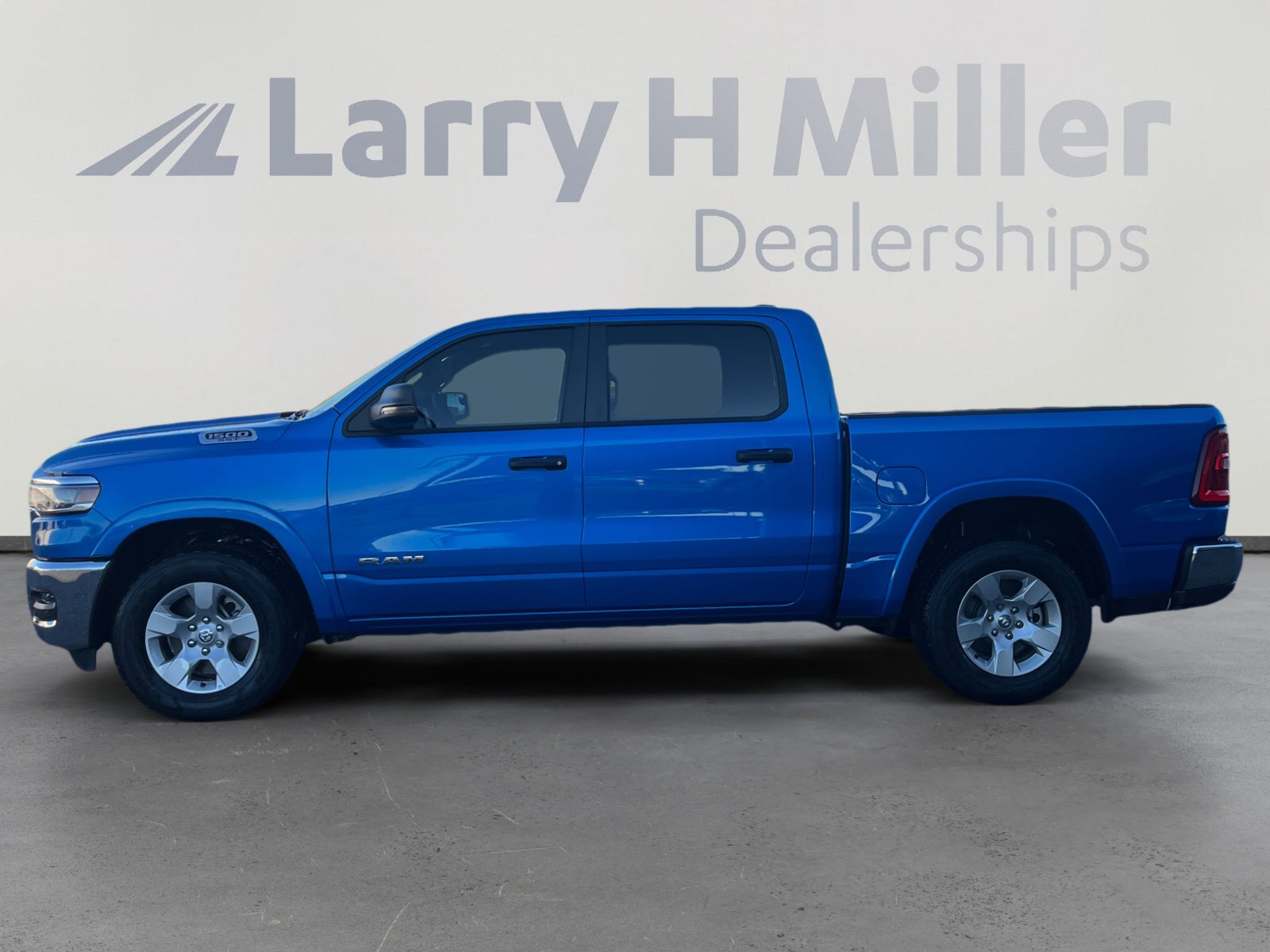 Used 2025 RAM 1500 Big Horn image 2