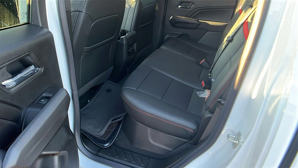 New 2026 Chevrolet Colorado Z71 w/ Z71 Convenience Package 2 image 17